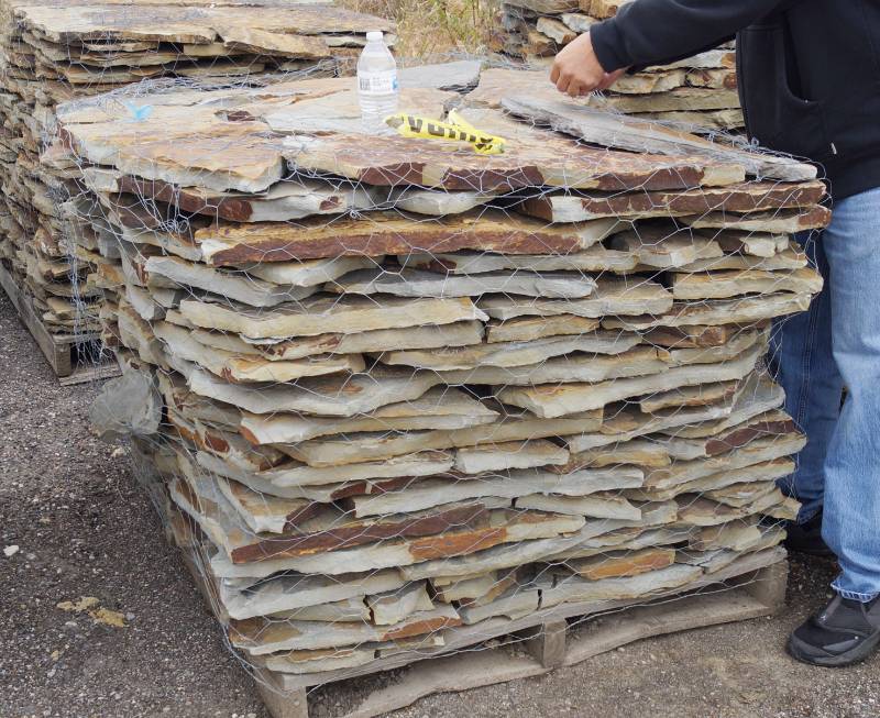 lot 5125 image: Oklahoma BrownBlue Rustic Flagstone  - Landscaping Rocks - Perfect for your project