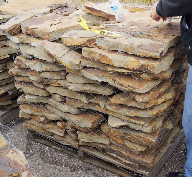 lot 5128 image: Oklahoma Brown Rustic Flagstone  - Landscaping Rocks - Perfect for your project