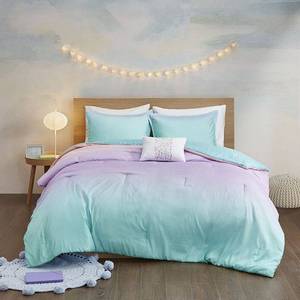 lot 37144 image: TwinTwin XL 3pc Dazzle Metallic Glitter Printed Reversible Comforter Set Aqua Mi Zone, Hypoallergenic, Microfiber - Retail $65
