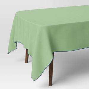lot 38991 image: 84x60 Tablecloth Green - Room Essentials�� - Retail $15