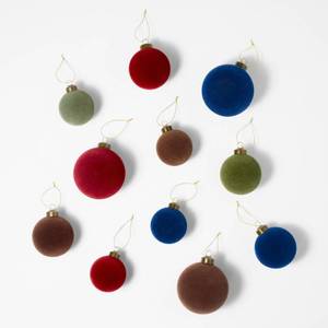 lot 38993 image: Set of 11 Velvet Christmas Ornaments RedGreenBrownBlue - Threshold�� designed with Studio McGee - Retail $35
