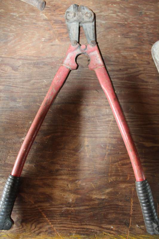 lot 1034 image: Bolt Cutters