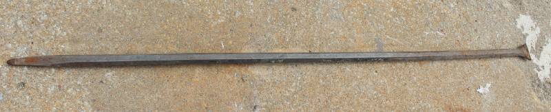 lot 1048 image: Steel Pry Bar - approx 6.5 long