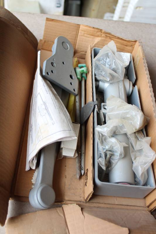 lot 1049 image: Door Closer Kit - In box - come to preview to check for all parts