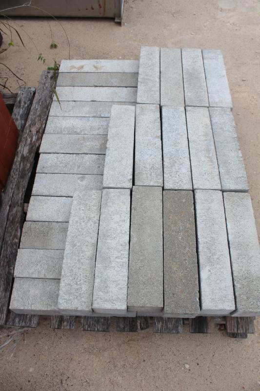 lot 1478 image: Lot of 39 Pieces - 4 x 4 x 16 Solid Block