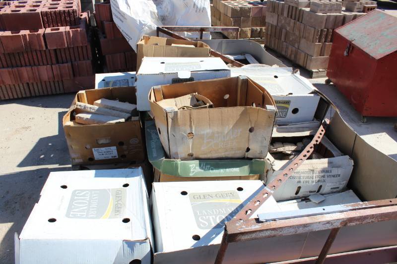 lot 1379 image: Large Lot Cultured Stone - Assorted Approx. 400 sq. ft.