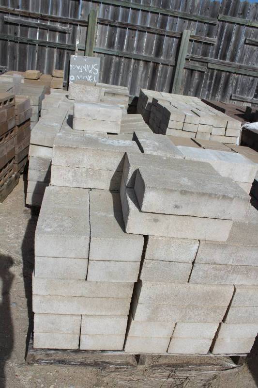 lot 1416 image: Lot of 375 Pieces - on 4 Pallets - Solid, Split Face - (2 pallets are bad and may have to be hand loaded)