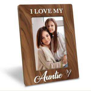 lot 16109 image: Auntie Photo Gift for Best Aunt, I Love My Auntie Photo Frame, Holds 4 x 6 Inch Photo, Farmhouse Wooden Picture Frame Gift, Aunt Birthday Christmas Gift Idea, Mothers Day Gift for Aunt