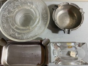 lot 135 image: Val Saint Lambert Crystal, Cut Glass and Metal Ashtrays