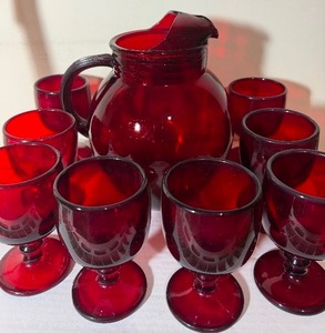 lot 145 image: Red Glass Water Pitcher and Drinking Glasses (8)