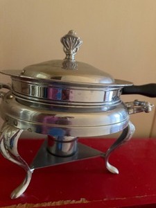 lot 152 image: Vintage Chafing Dish