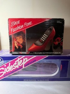 lot 154 image: Shoe Fashion Fone and Sidestep AMFM Stereo (new in box)