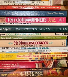 lot 172 image: Cookbooks