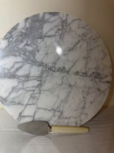 lot 181 image: Marble Lazy Susan, Made in Italy