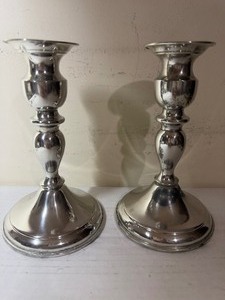 lot 193 image: International Silver, Pewter Pair of Consols (candlesticks)