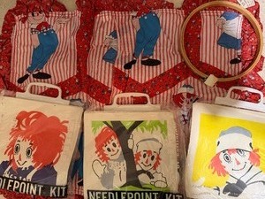 lot 266 image: Raggedy Ann and Andy Sham and Needle Craft Projects