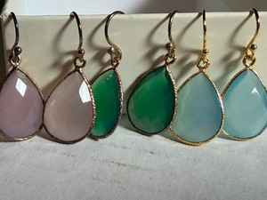 lot 286 image: Jewelry - Earrings (3), New