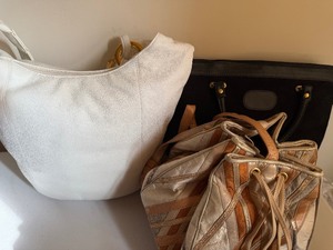 lot 324 image: Vintage Handbags, Sharif Still Has Tag, Please See Pictures