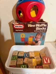lot 343 image: Childrens Learning Toys, Waffle Blocks and More