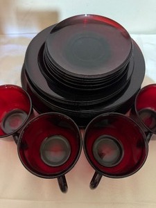 lot 371 image: Vintage Red Dinnerware, Plates, Bowls, Cups and Saucers