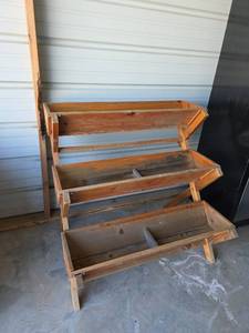 lot 12 image: Multi-Tier Cedar Wood Plant Stand Display Rack