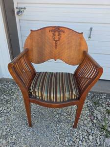 lot 20 image: Victorian Style Oak Wood Armchair with Upholstered Seat