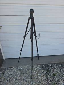 lot 25 image: Orbit Sprinkler with Adjustable Tripod Stand