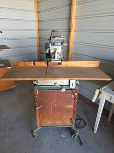lot 27 image: 10 Inch Radial Arm Saw Model TPC 2610B
