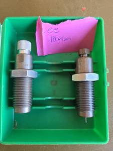 lot 58 image: Lee 10mm Reloading Dies Set with Storage Case