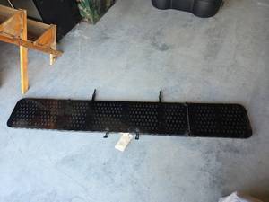 lot 82 image: New Quick Connect Workbench for Arctic Cat