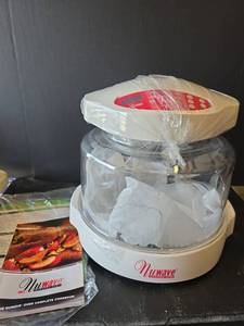 lot 86 image: NuWave Pro Infrared Oven with Complete Cookbook- New In Box