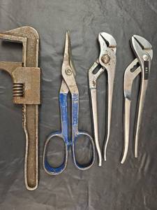 lot 262 image: Hand Tools
