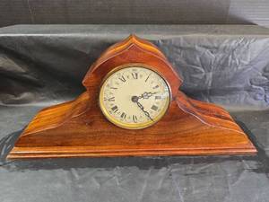 lot 283 image: Wooden Mantel Clock with Roman Numerals