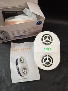 lot 288 image: Zero X2 Ultrasonic Pest Repeller with LED Night Light 2ct