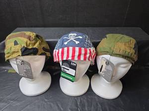 lot 326 image: ZAN Headgear American Skull and 2 Camo Bandanas