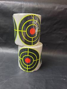 lot 339 image: 2ct 200 Pack Adhesive Shooting Target Stickers