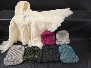 lot 355 image: Handmade Knit Infant Stocking Hats and Shawl