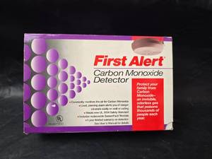 lot 359 image: First Alert FACO Carbon Monoxide Detector