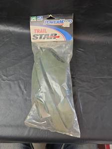 lot 366 image: PowerMadd Trail Star Handguards - Hunter Green