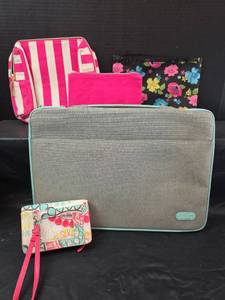 lot 373 image: Pro Case Laptop Sleeve and Cosmetic  Bags