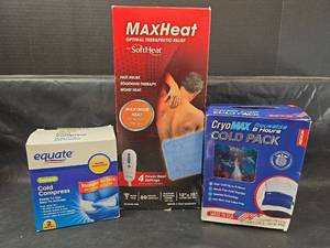 lot 375 image: Hot and Cold Therapy Pack Bundle