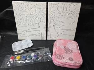 lot 411 image: KnittingCrochet Hook Organizer Bag and Complete Painting Set- New