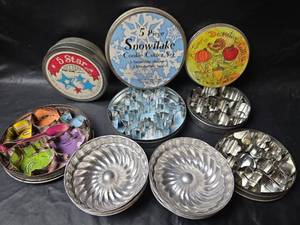 lot 415 image: Metal Cookie Cutter Collection with Metal Molds and Baking Tools