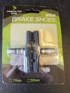 lot 542 image: FMEXTR Mountain Bike V- Brake Shoes with Hardware