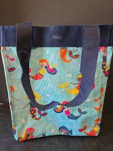 lot 551 image: Thirty-One Essential Storage Tote - Mermaid Lagoon Pattern - NEW
