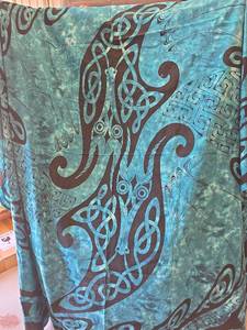 lot 558 image: Ancient Circles Celtic Dragon Tapestry Wall Hanging - Made in India