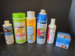 lot 580 image: Pet Care Bundle - Shampoo, Flea Spray, Ear Cleaner and Balm Set