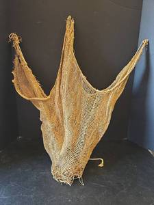 lot 602 image: Vintage Crawdad Net