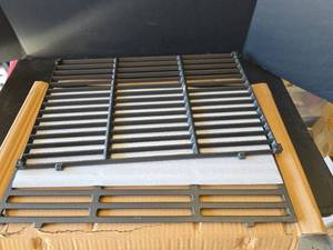 lot 631 image: 19in x 13in New Cast Iron Grill Grates Will Fit Weber Genesis II