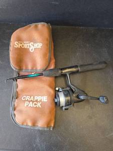 lot 636 image: Shakespeare Collapsible Fishing Rod Reel Combo with Crappie Pack Storage Case